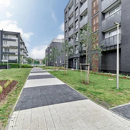 Modern Grabiszyn By Renters Daire Wroclaw